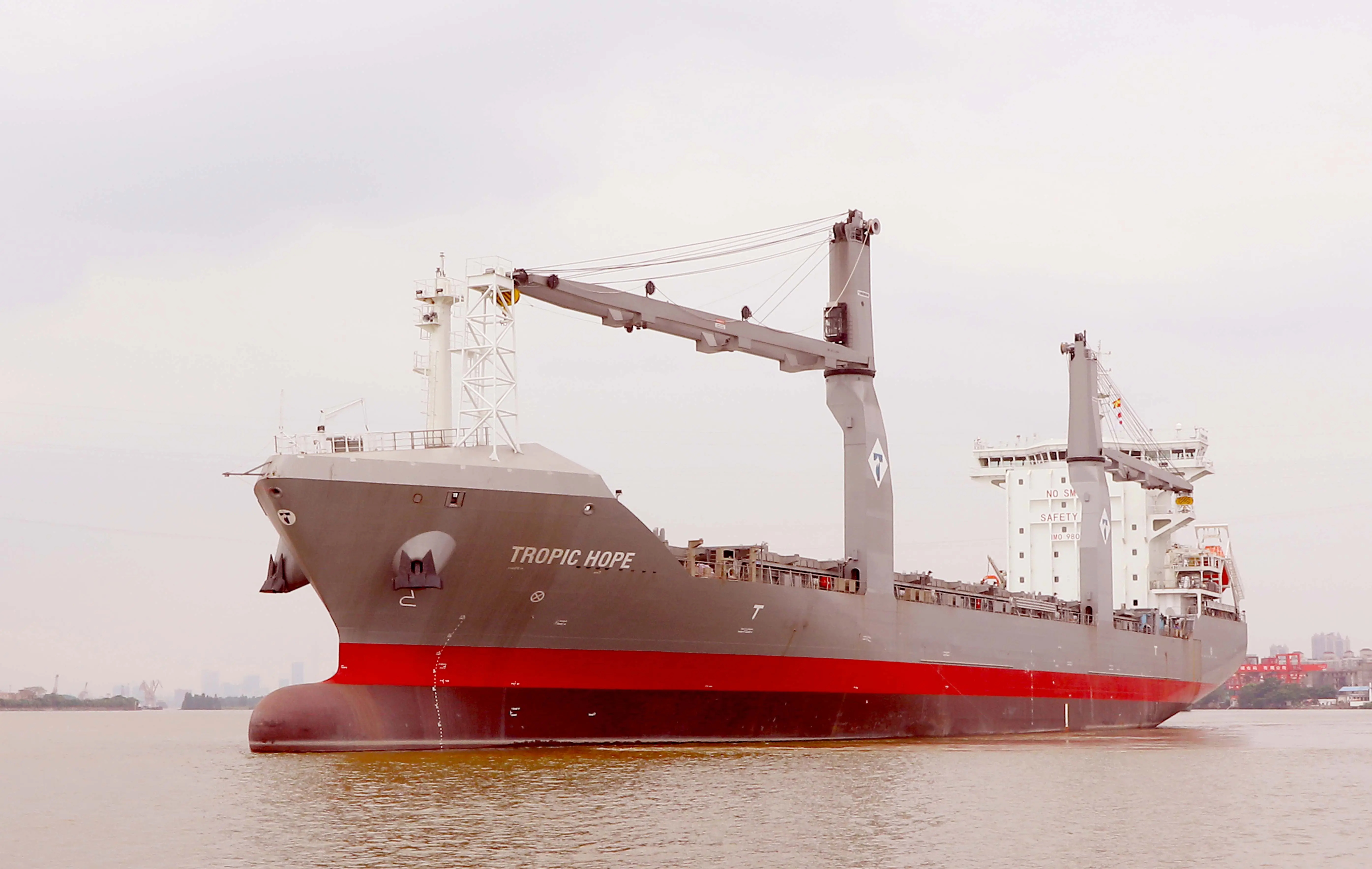 Chinashanghai Bunker Quantity Survey Ship Damage Survey , Draft Survey .supercargo Service ,cargo Measurement Survey.on/off Hire Survey ,full Condition,on/off Hire Survey,full Condition Survey